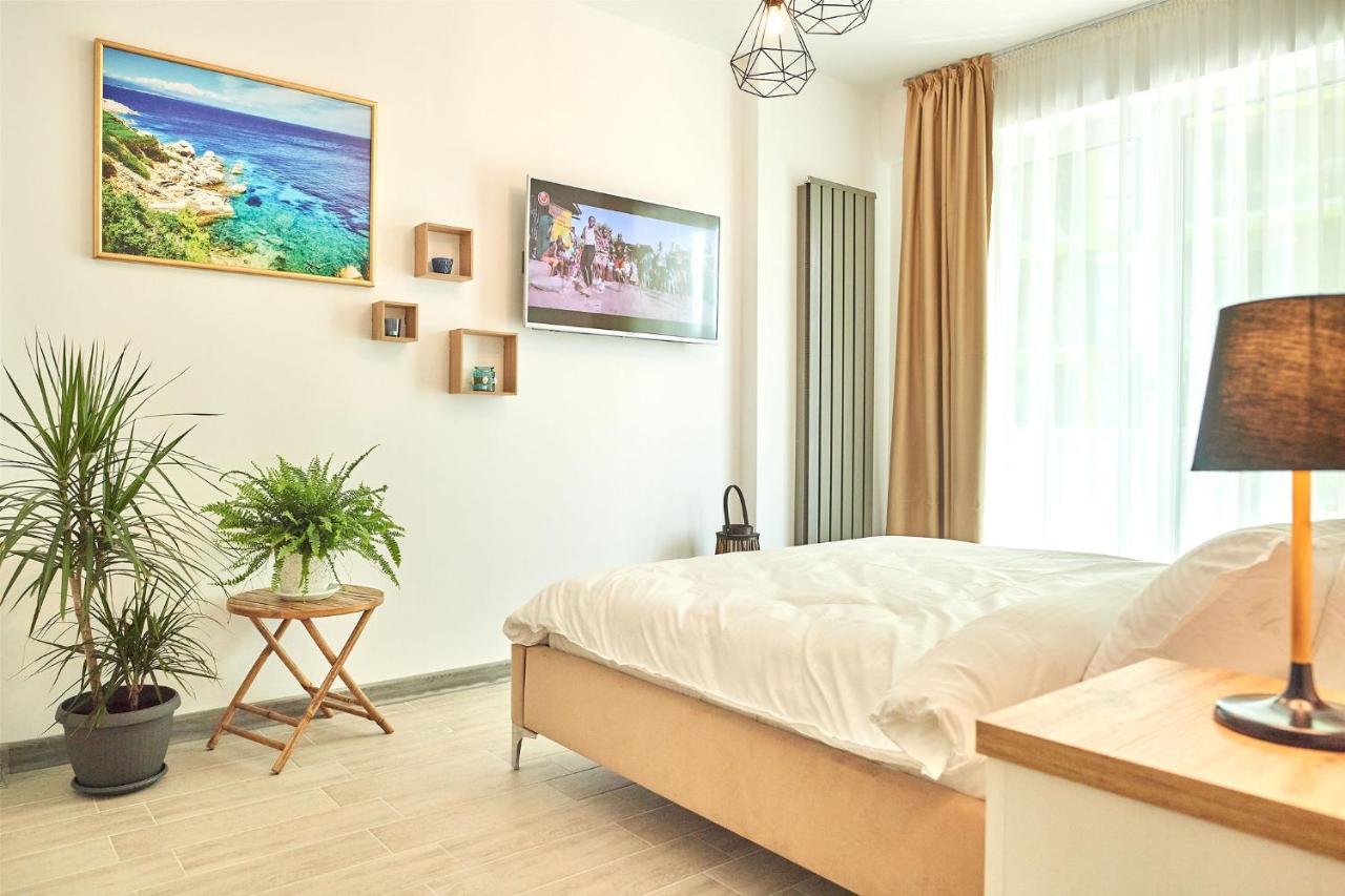 Sole Apartment Spa N Pools Beach Resort Năvodari Zewnętrze zdjęcie
